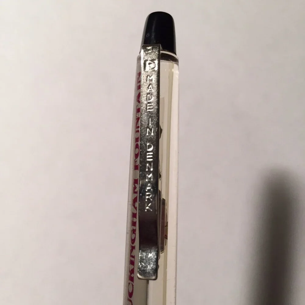 Buckingham Fountain Chicago Floaty Pen Horse Drawn Carriage Moves Souvenir Promo